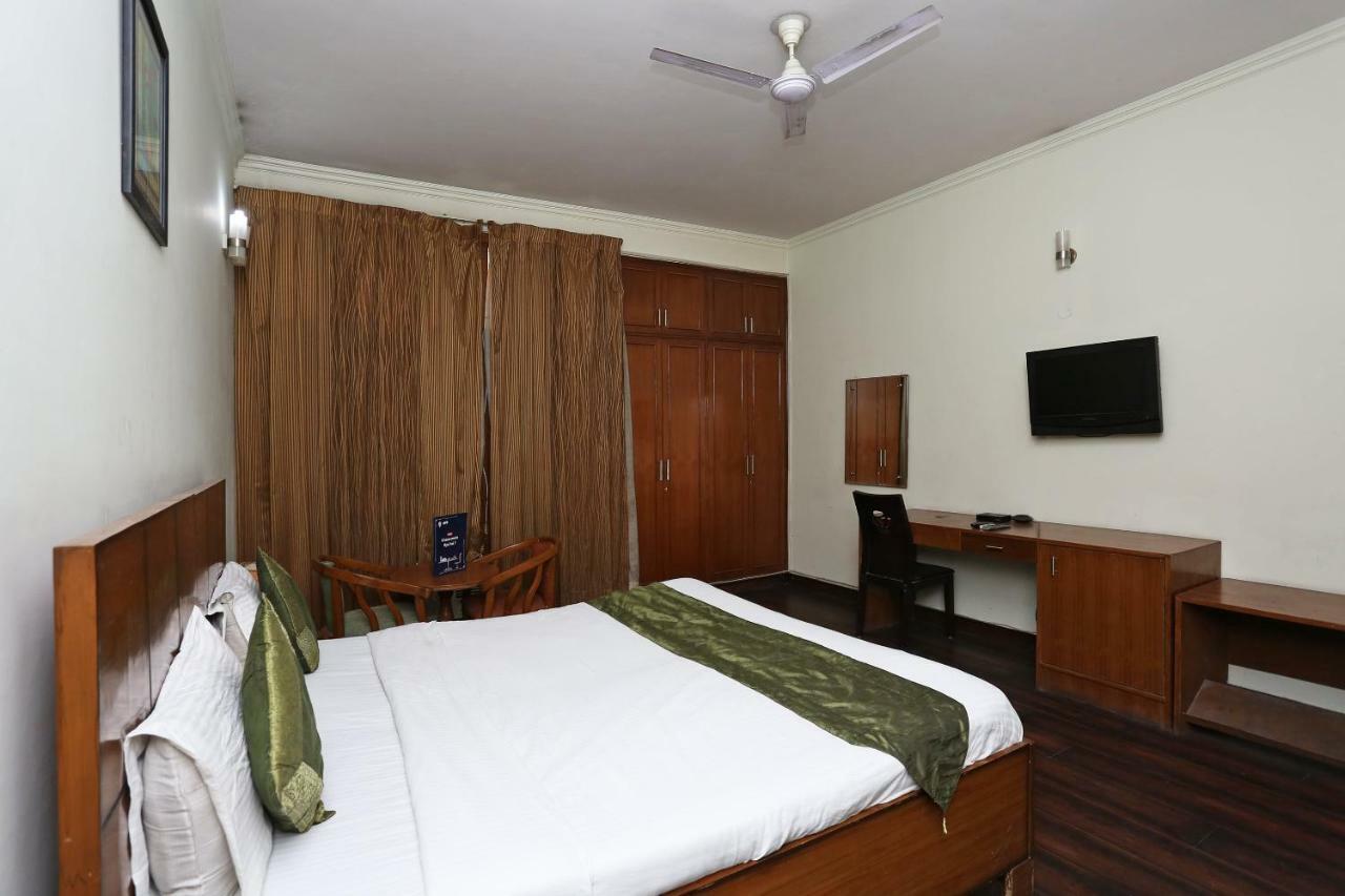 Jmd Residency Hotell New Delhi Exteriör bild